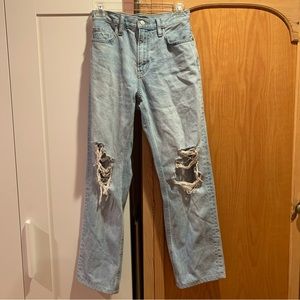 UNIQLO Distressed Straight Jeans